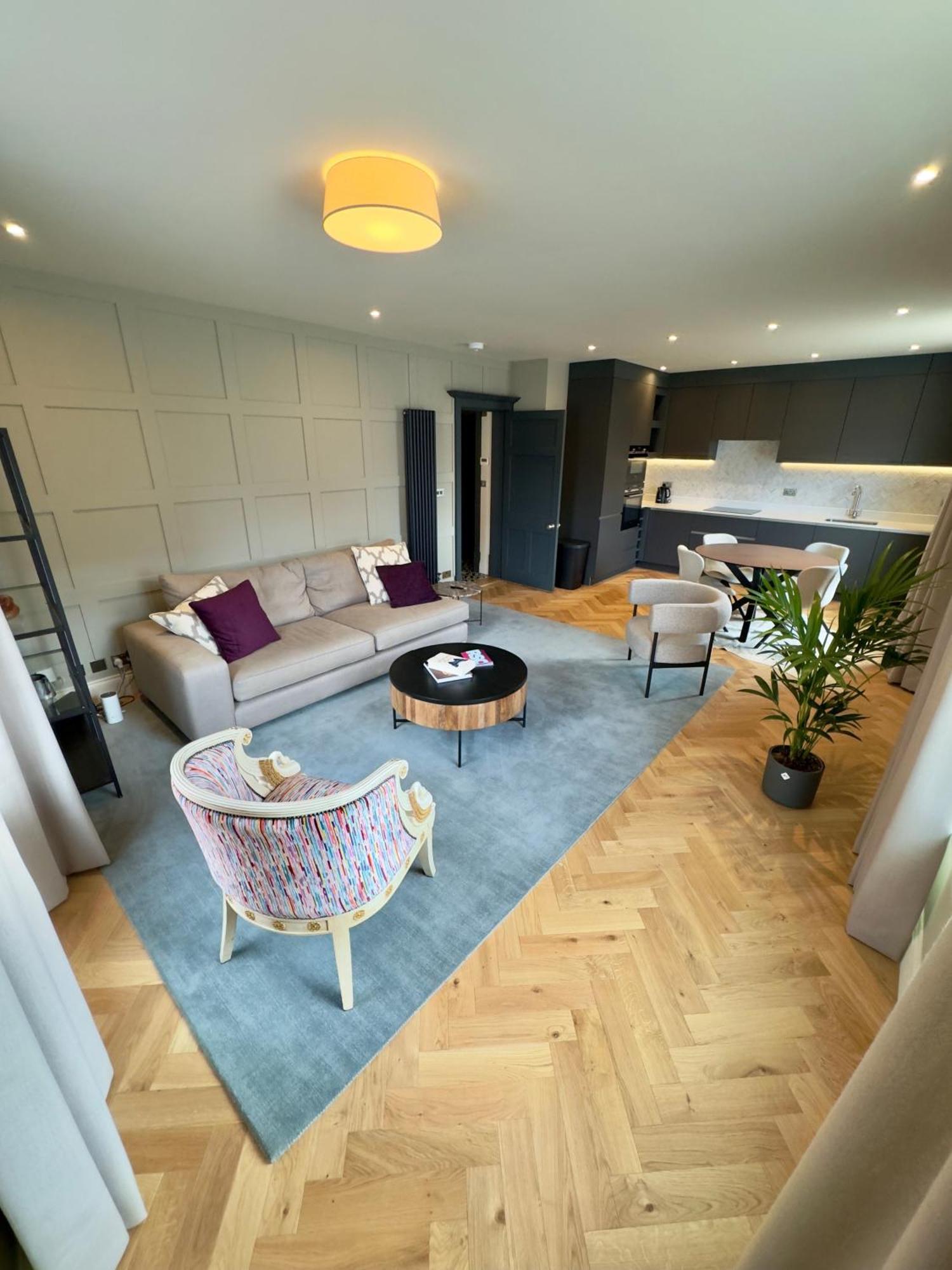 Macbeths Corner High End Luxury Apartment In Centre With Parking Stratford-upon-Avon Eksteriør billede